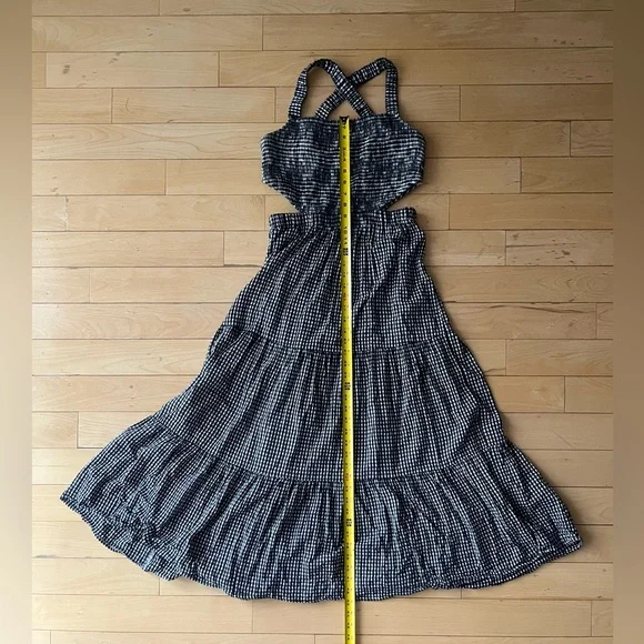 AE Smocked Cut-Out Gingham Black and White Midi Dress - Picture 8 of 11